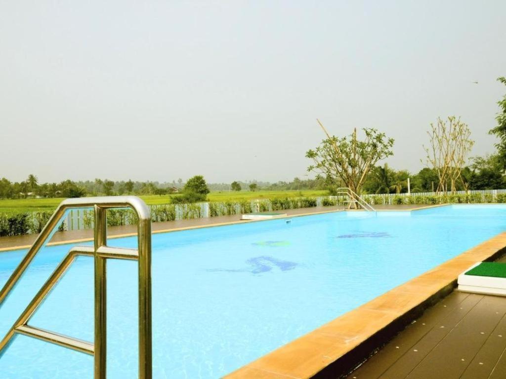 Juntima Boutique Hotel Phetchaburi Exteriör bild