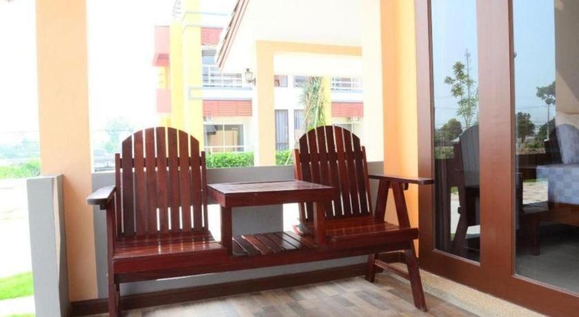 Juntima Boutique Hotel Phetchaburi Exteriör bild